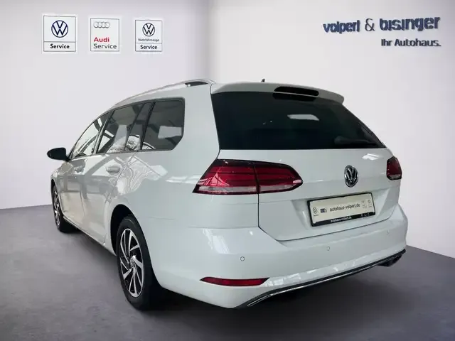 Volkswagen Golf Variant