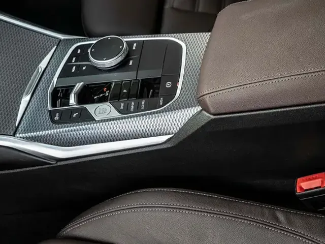 BMW 340