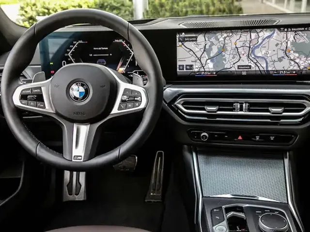 BMW 340