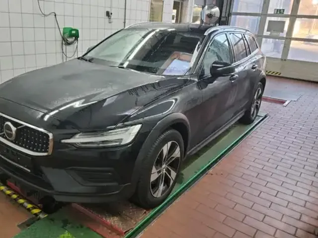 Volvo V60 Cross Country