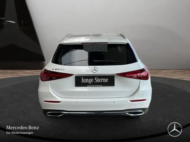 Mercedes-Benz C 220
