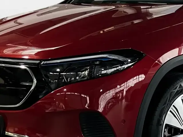 Mercedes-Benz EQA 250