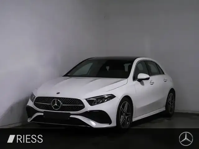 Mercedes-Benz A 220