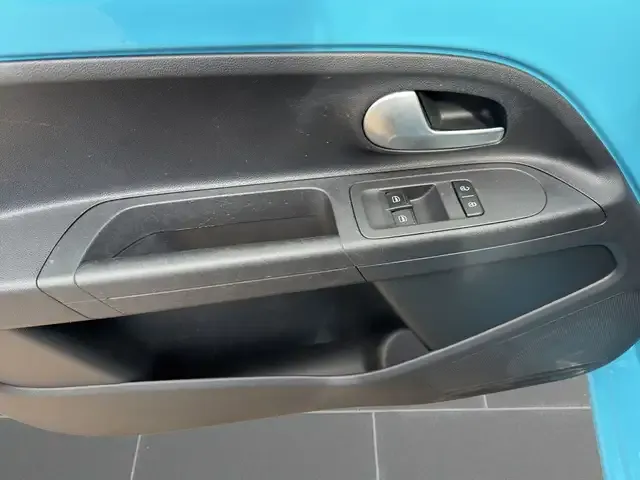 Volkswagen e-up!