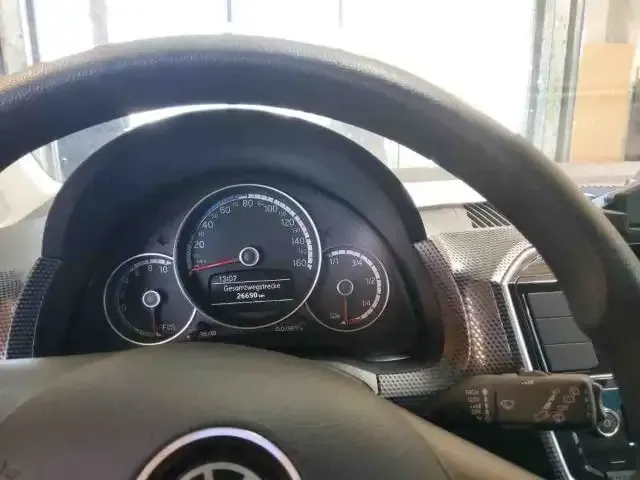 Volkswagen e-up!