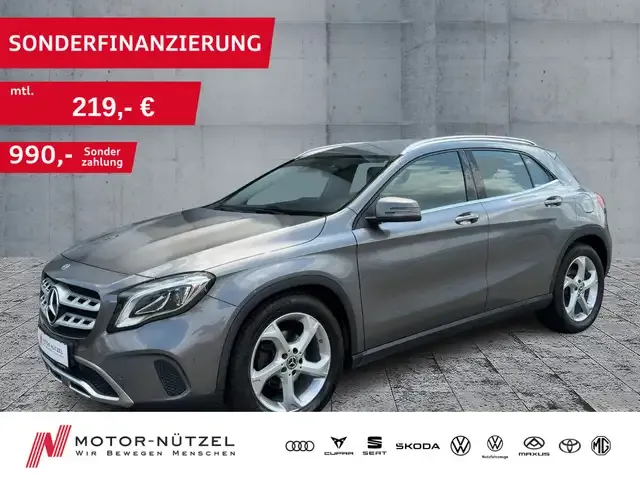 Mercedes-Benz GLA 180