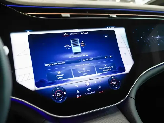 Mercedes-Benz EQE 300