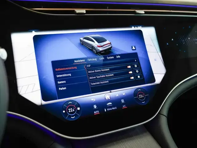 Mercedes-Benz EQE 300