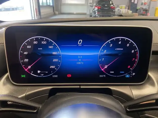 Mercedes-Benz CLE 200