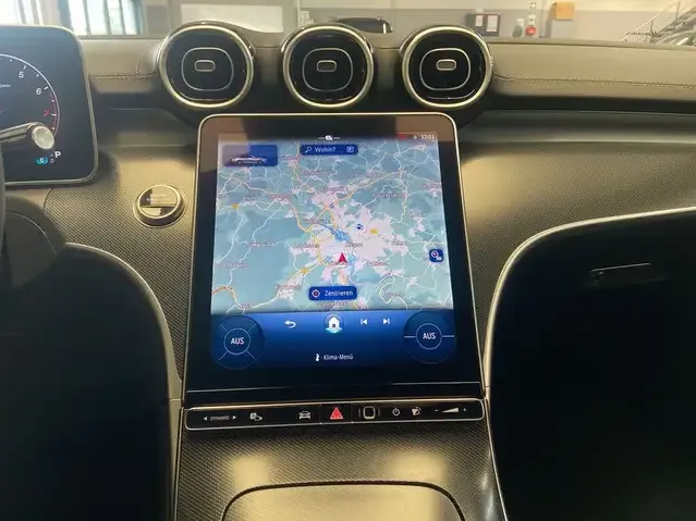 Mercedes-Benz CLE 200