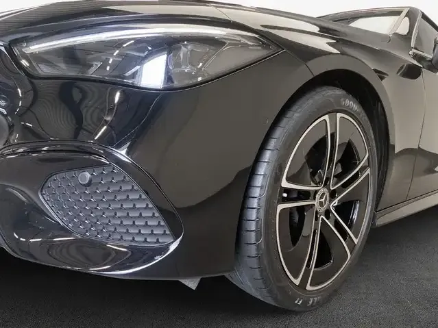 Mercedes-Benz CLE 200