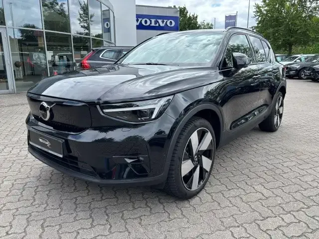 Volvo EX40
