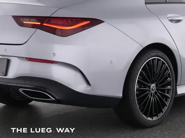 Mercedes-Benz CLA 200
