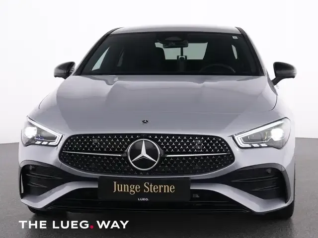 Mercedes-Benz CLA 200