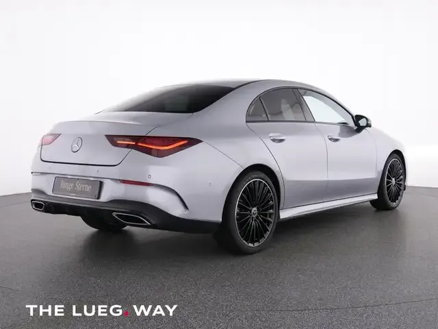 Mercedes-Benz CLA 200