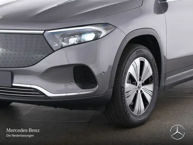 Mercedes-Benz EQA 300