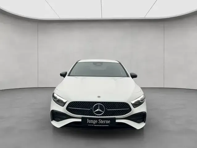 Mercedes-Benz A 220