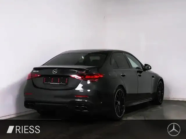 Mercedes-Benz C 63 AMG