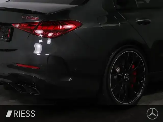 Mercedes-Benz C 63 AMG