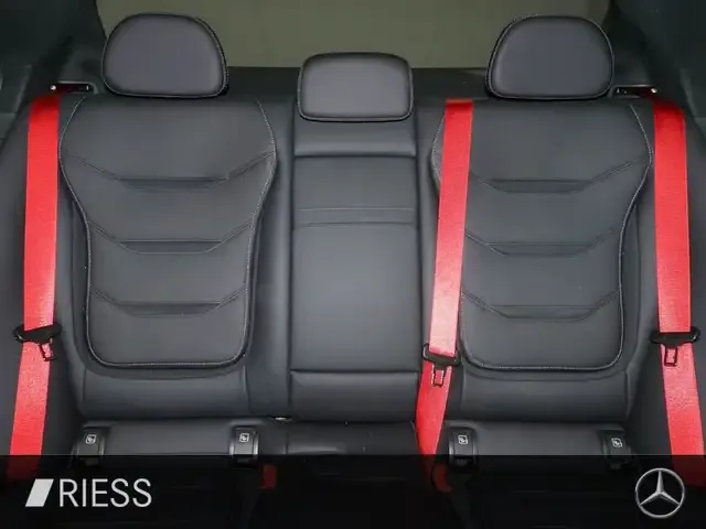 Mercedes-Benz C 63 AMG