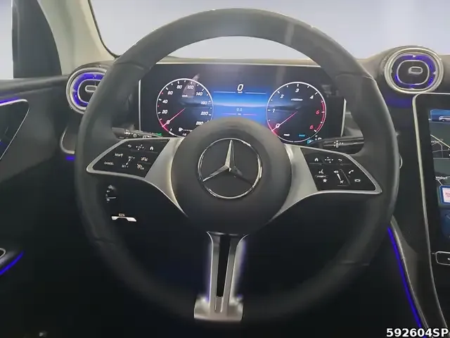 Mercedes-Benz GLC 220