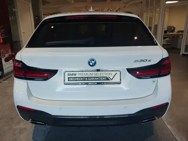 BMW 530