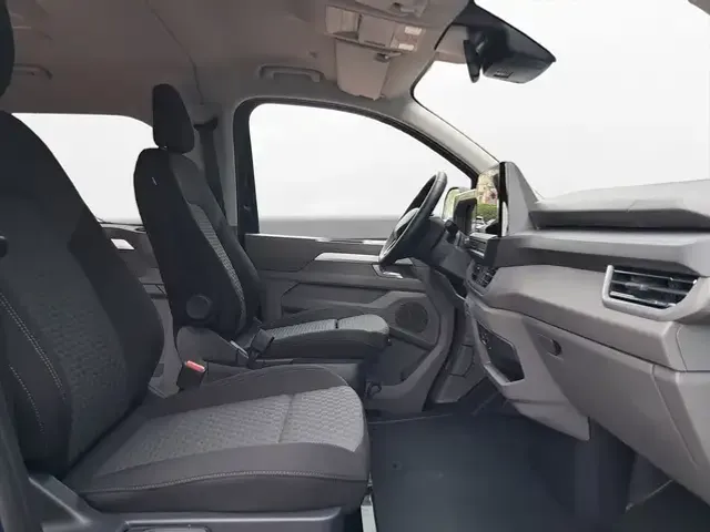 Volkswagen T7 Caravelle