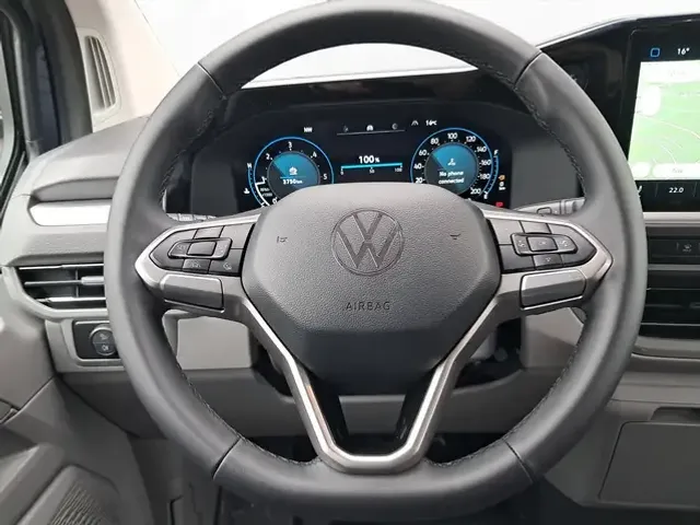 Volkswagen T7 Caravelle