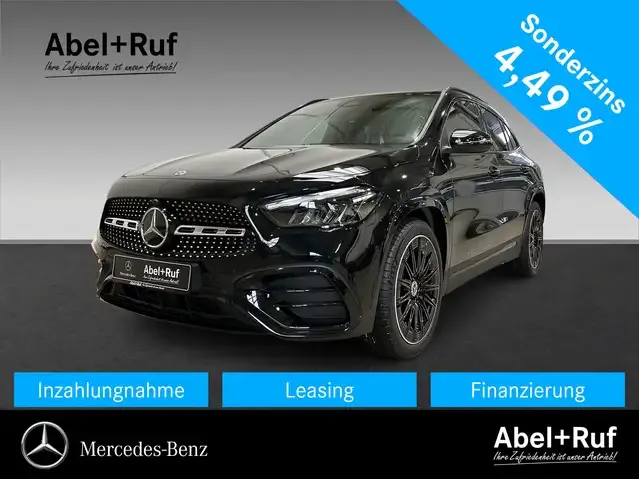 Mercedes-Benz GLA 200