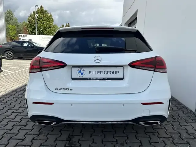 Mercedes-Benz B 250