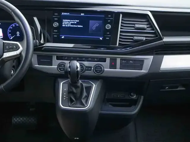 Volkswagen T6.1 California