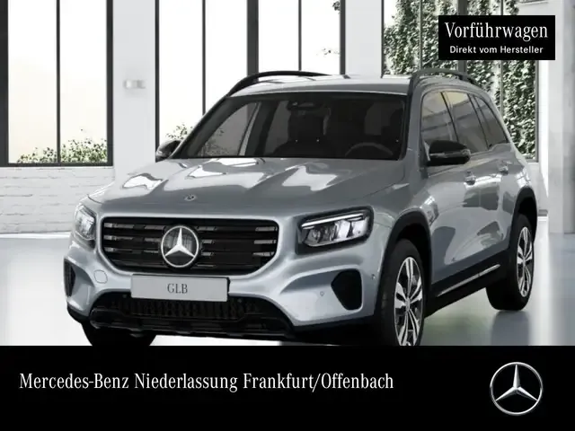 Mercedes-Benz GLB 200