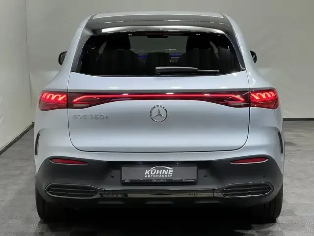 Mercedes-Benz EQE SUV