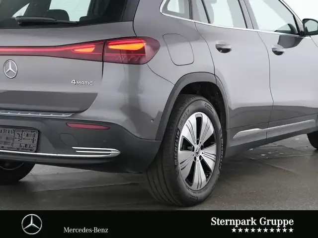 Mercedes-Benz EQA 300
