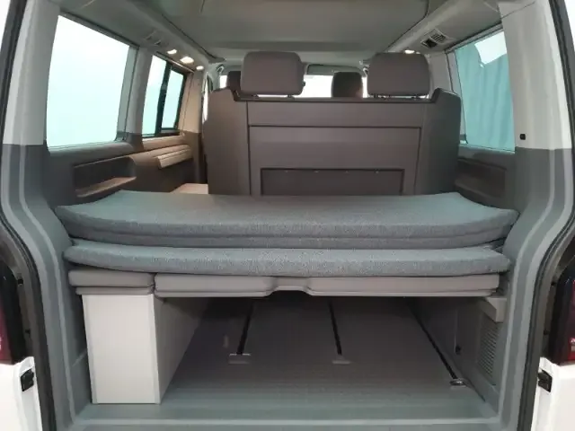 Volkswagen T6.1 California