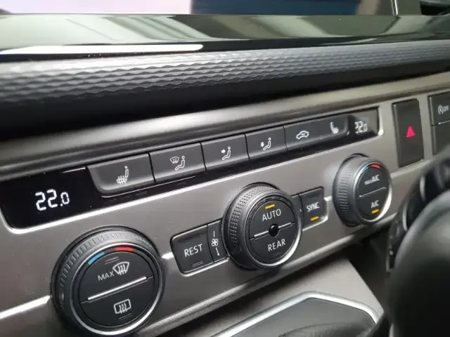 Volkswagen T6.1 California