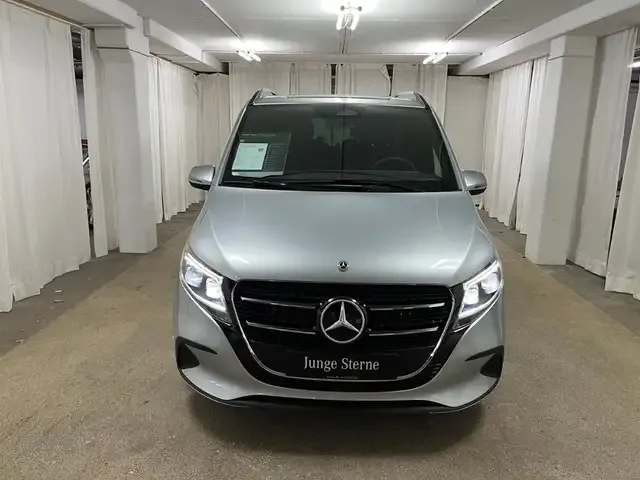 Mercedes-Benz V 250