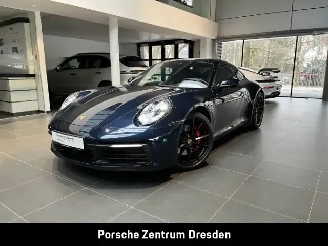Porsche 992