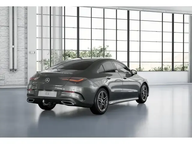 Mercedes-Benz CLA 200