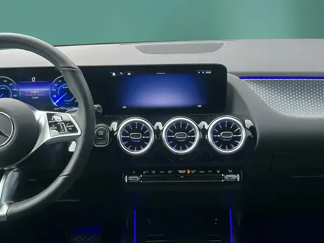 Mercedes-Benz EQA 250