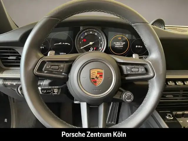 Porsche 992