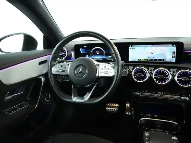 Mercedes-Benz CLA 45 AMG