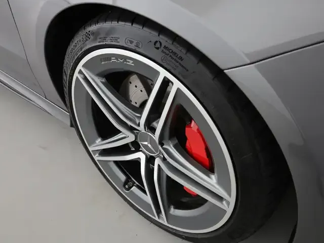 Mercedes-Benz CLA 45 AMG