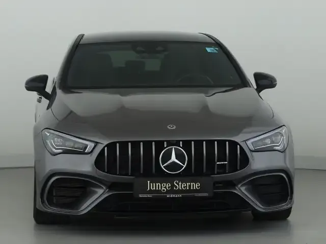 Mercedes-Benz CLA 45 AMG