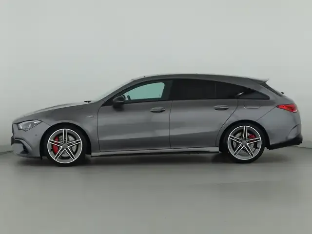 Mercedes-Benz CLA 45 AMG