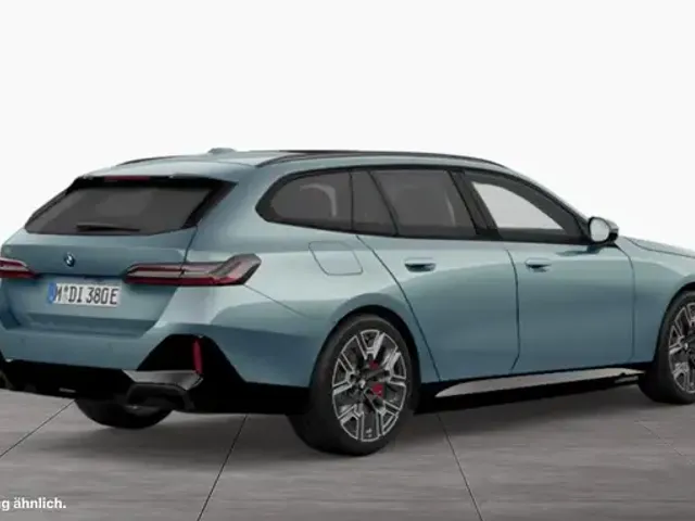 BMW i5