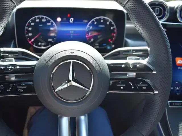 Mercedes-Benz GLC 200