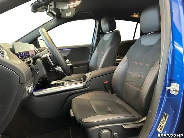 Mercedes-Benz GLA 180