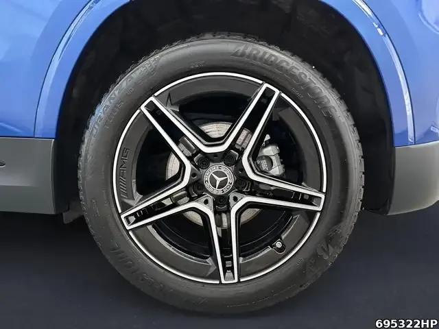 Mercedes-Benz GLA 180