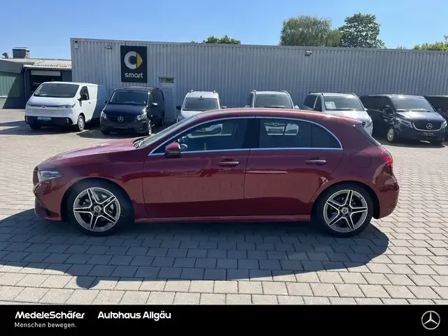 Mercedes-Benz A 200